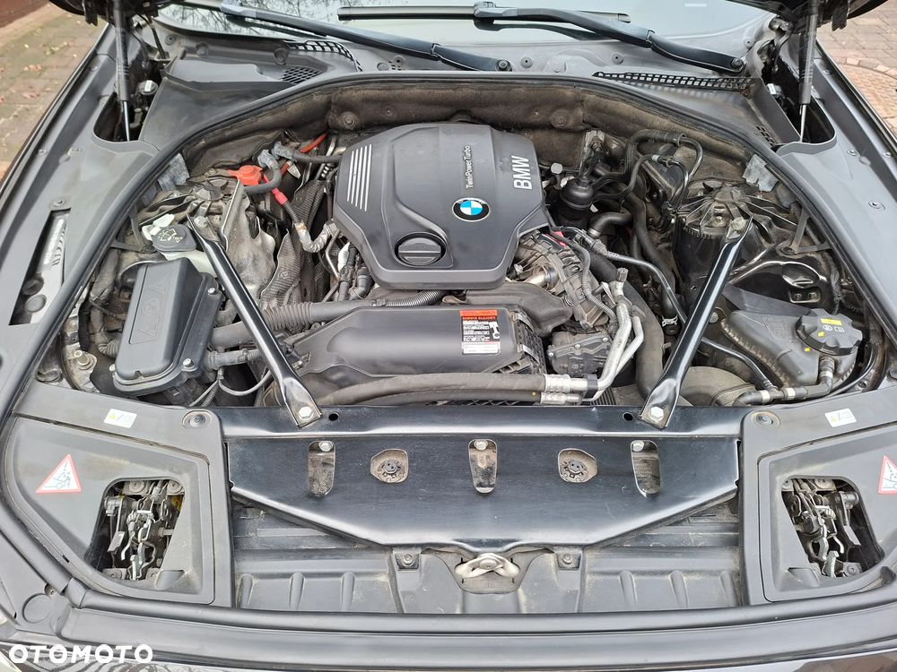 BMW Seria 5 518d - 7