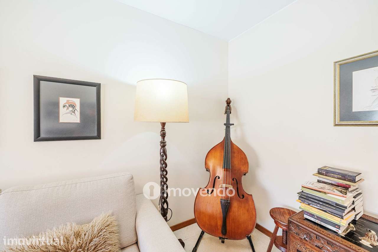 Apartamento T3, com garagem e arrecadação, na Ramada - Grande imagem: 5/50