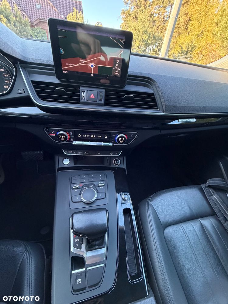 Audi Q5 45 TFSI quattro S tronic design - 9