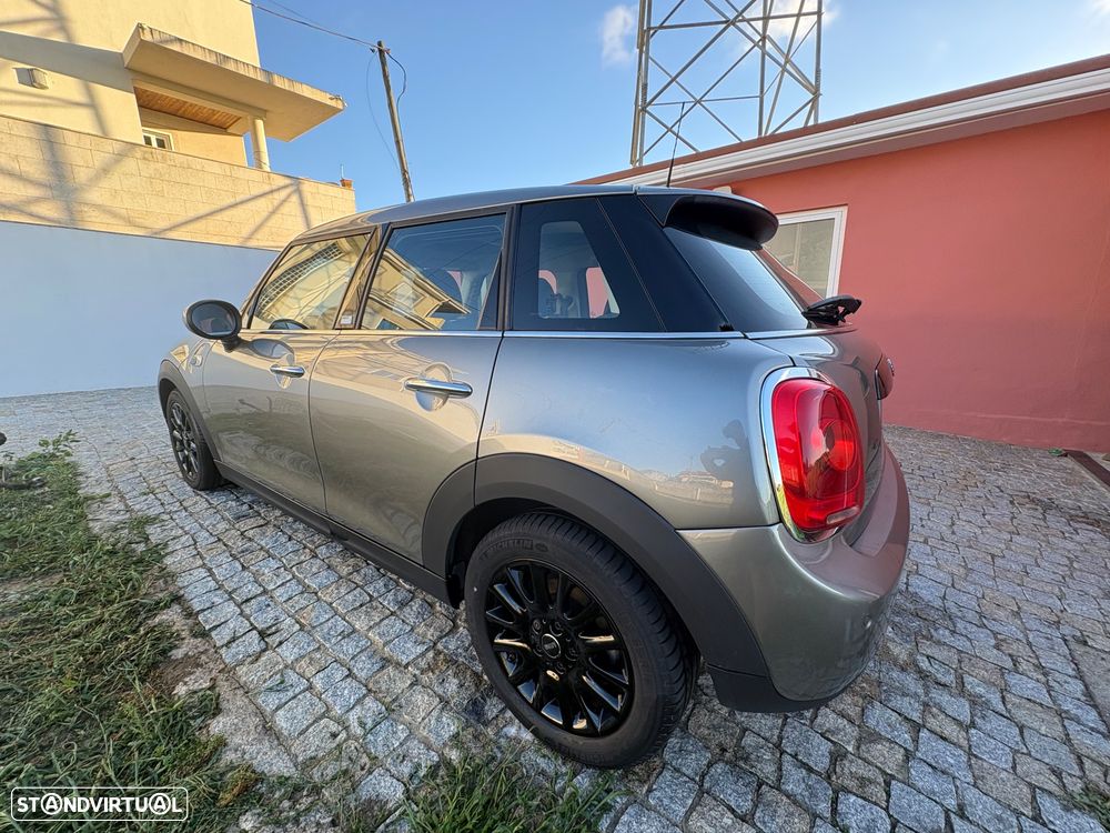 MINI 5 Portas One D - 10