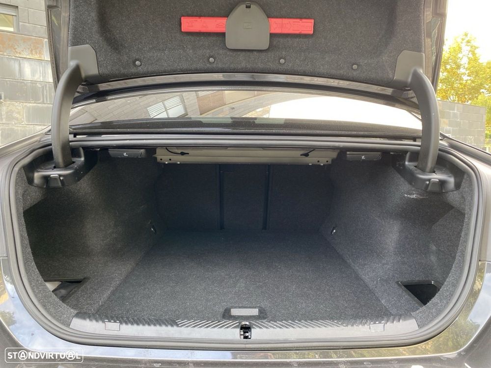 BMW i5 eDrive40 Pack Desportivo M - 19