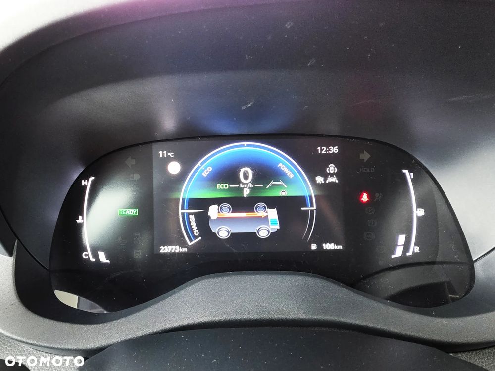 Toyota Yaris Hybrid 1.5 Style - 24