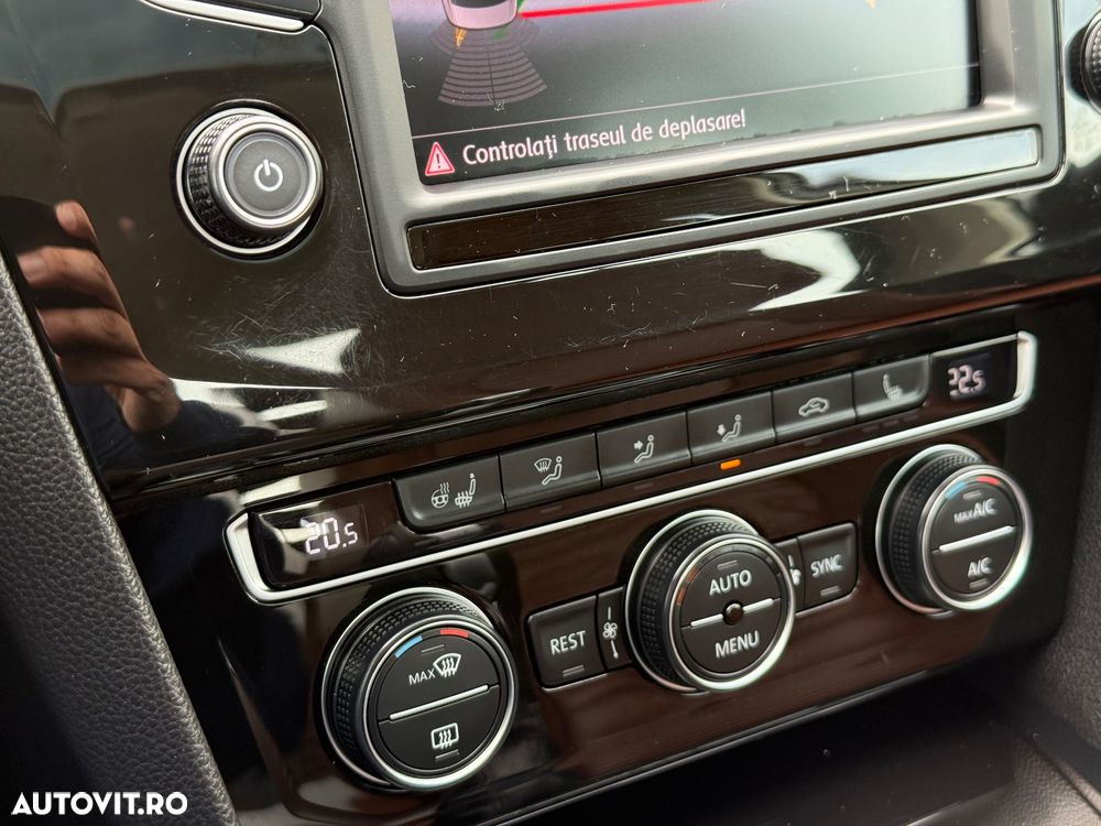 Volkswagen Passat 2.0 TDI DSG R Executive - 10