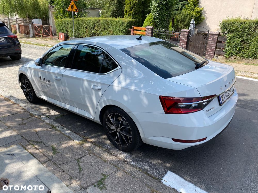 Skoda Superb 1.5 TSI Active DSG - 5
