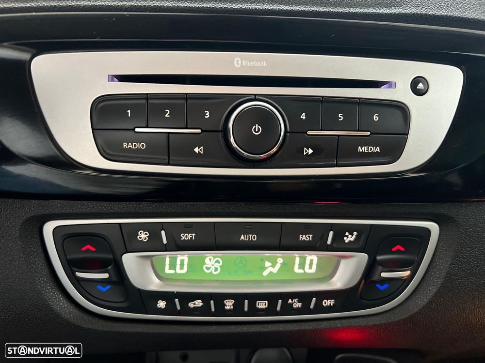 Renault Grand Scénic 1.5 dCi Bose Edition SS - 19
