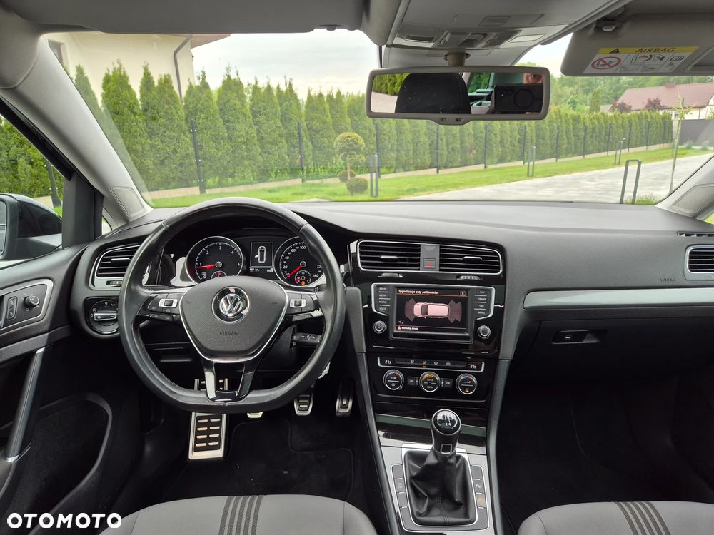 Volkswagen Golf 1.6 TDI BlueMotion Technology Allstar - 7