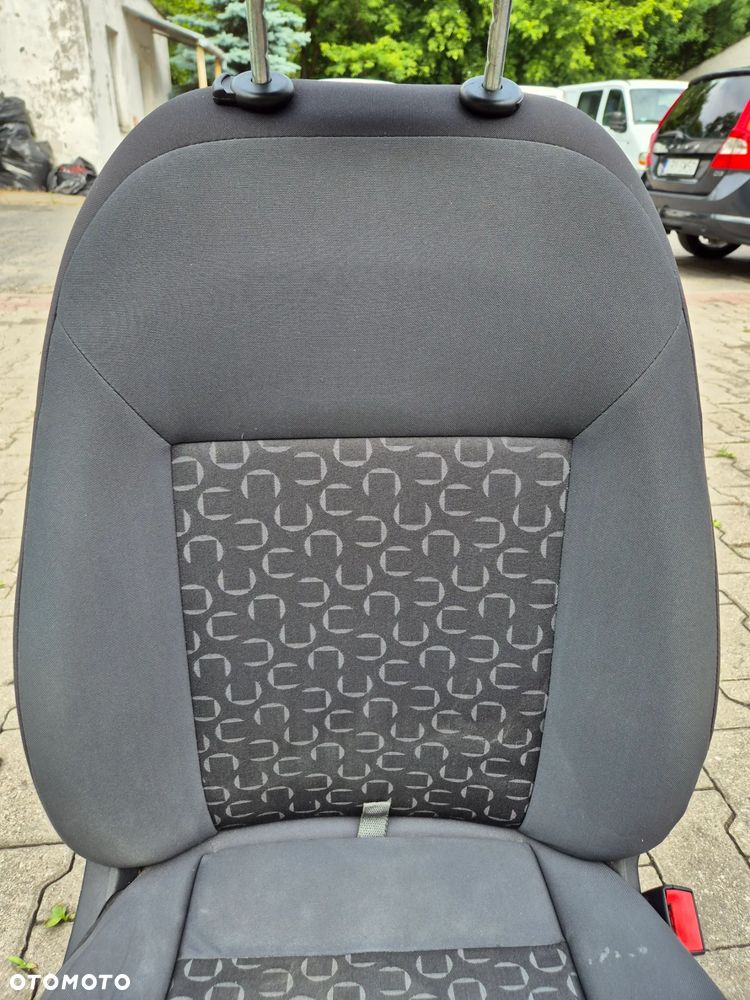 FOTEL PRAWY PASAŻERA OPEL COMBO D FIAT DOBLO 3 III 10-20r. - 2