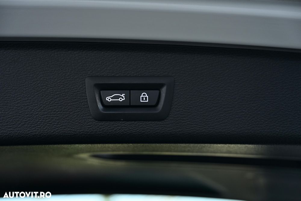 BMW X3 xDrive20d AT xLine - 36