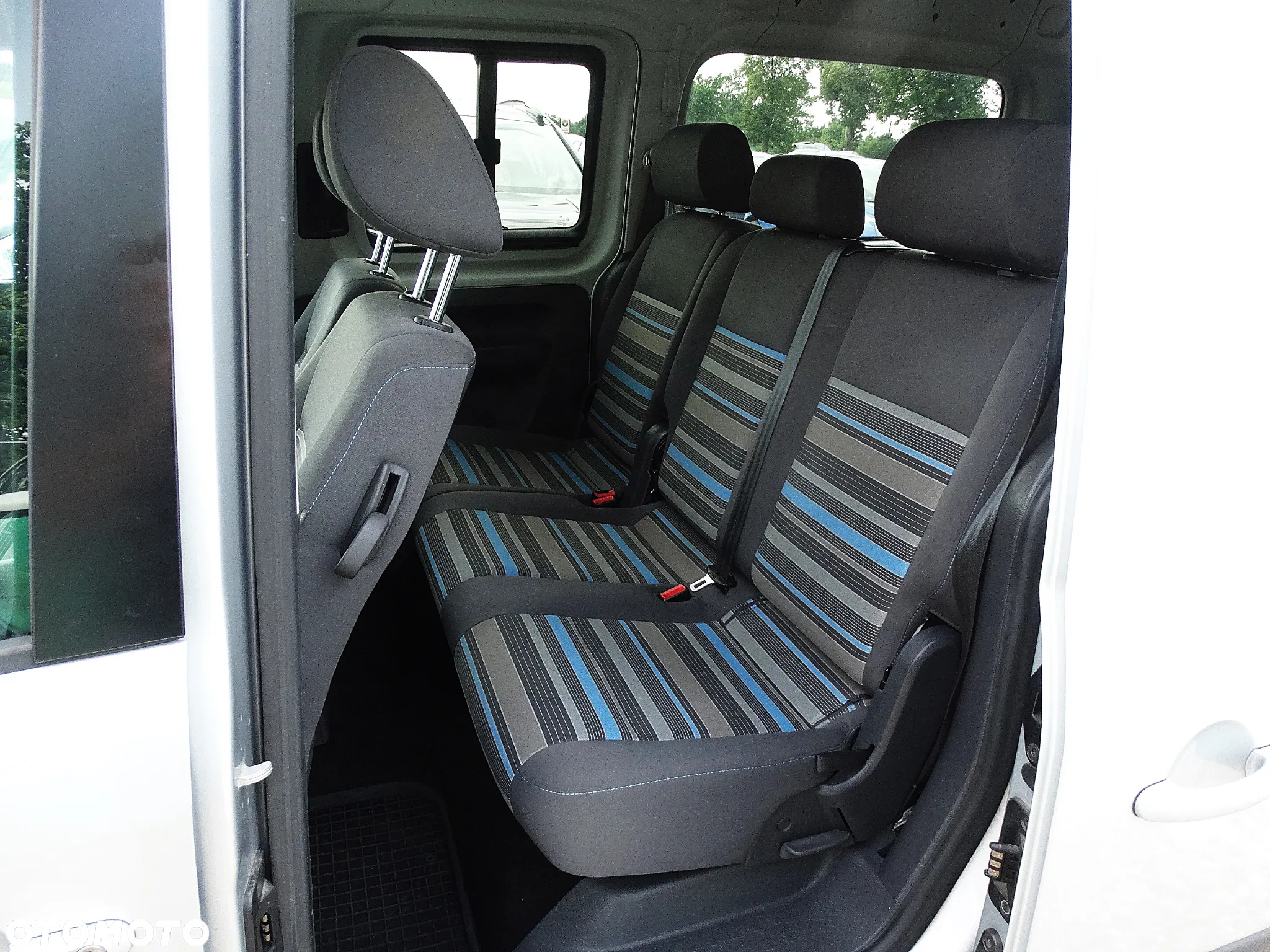 Volkswagen Caddy 1.6 TDI Comfortline - 29