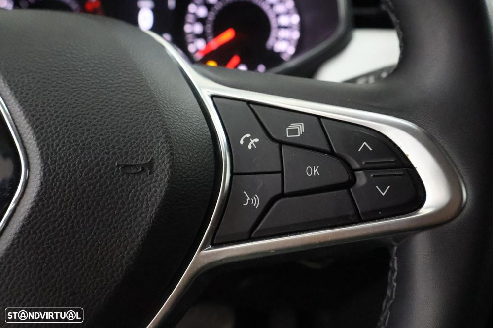 Renault Clio 1.0 TCe Limited CVT - 20