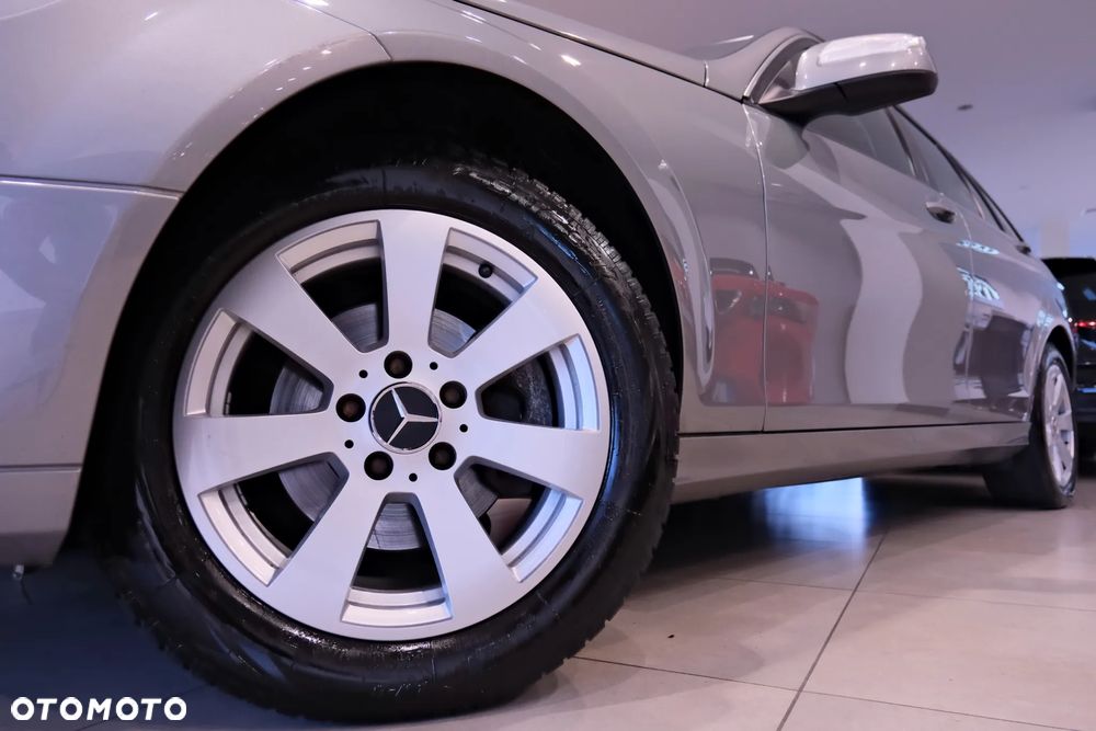 Mercedes-Benz Klasa C 180 T Kompressor Automatik - 22