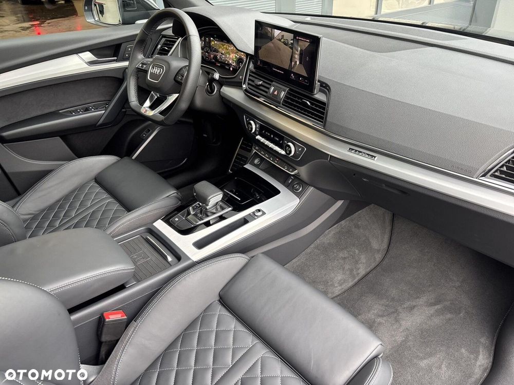 Audi Q5 Sportback - 29