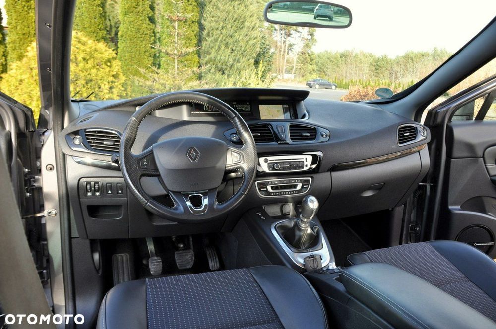 Renault Scenic - 29