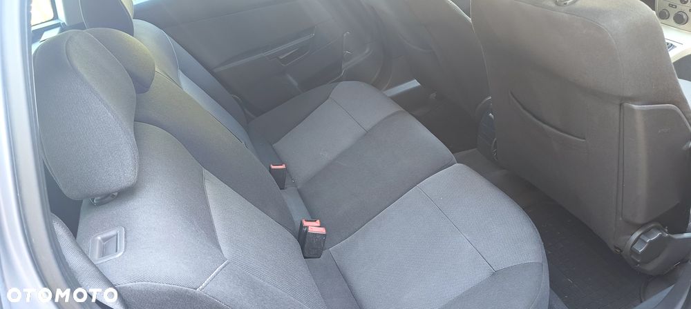 Opel Astra 1.4 Start - 6