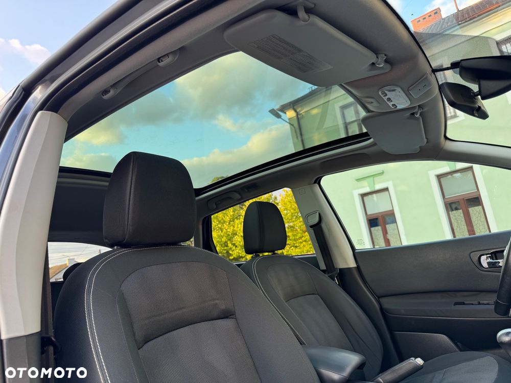 Nissan Qashqai 1.6 I-Way - 23