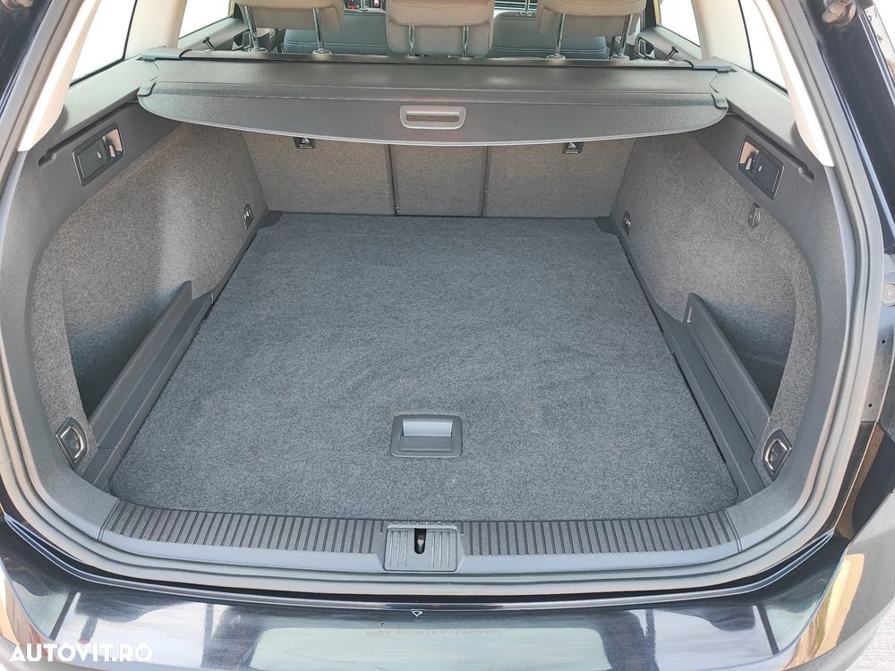 Volkswagen Passat 1.5 TSI OPF DSG Business - 8