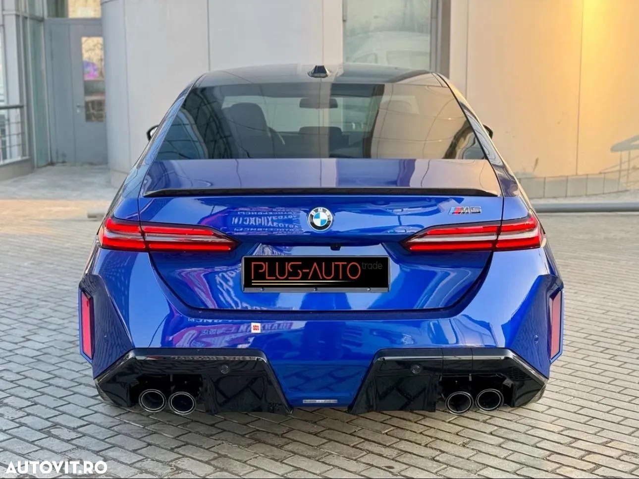BMW M5 xDrive AT PHEV - 3