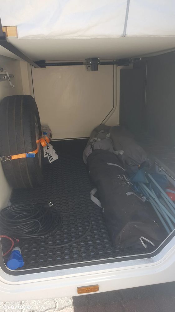 Ford Transit Roller Team Kronos - 11