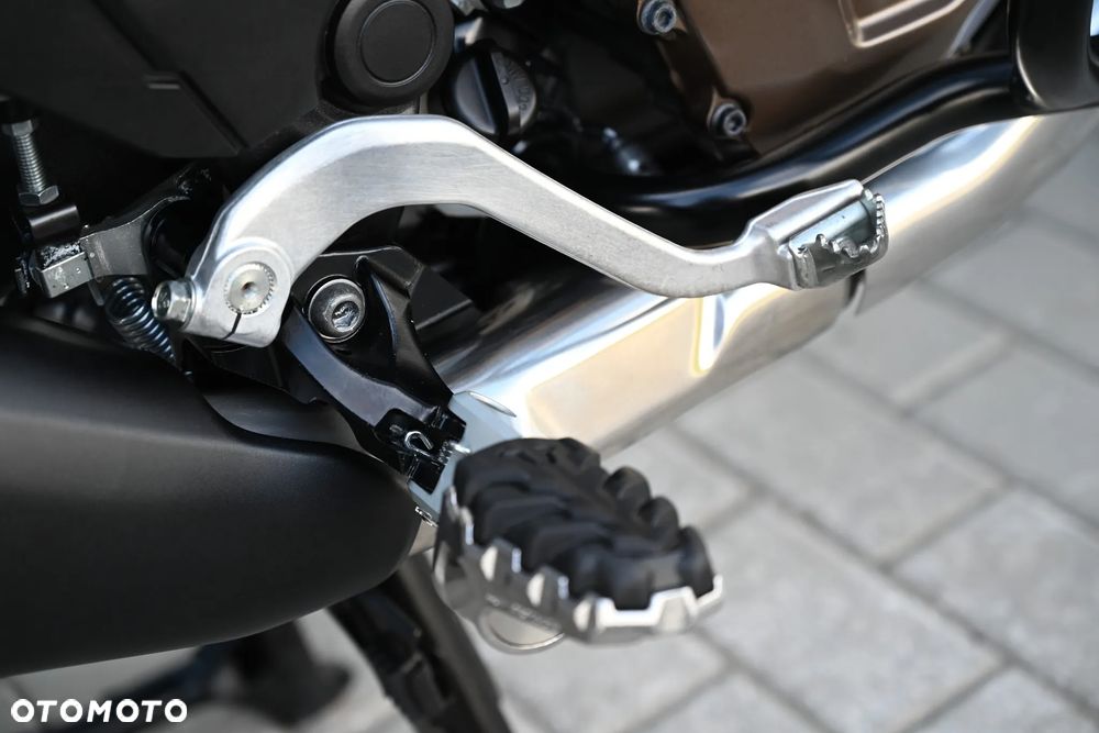 Honda CRF - 33