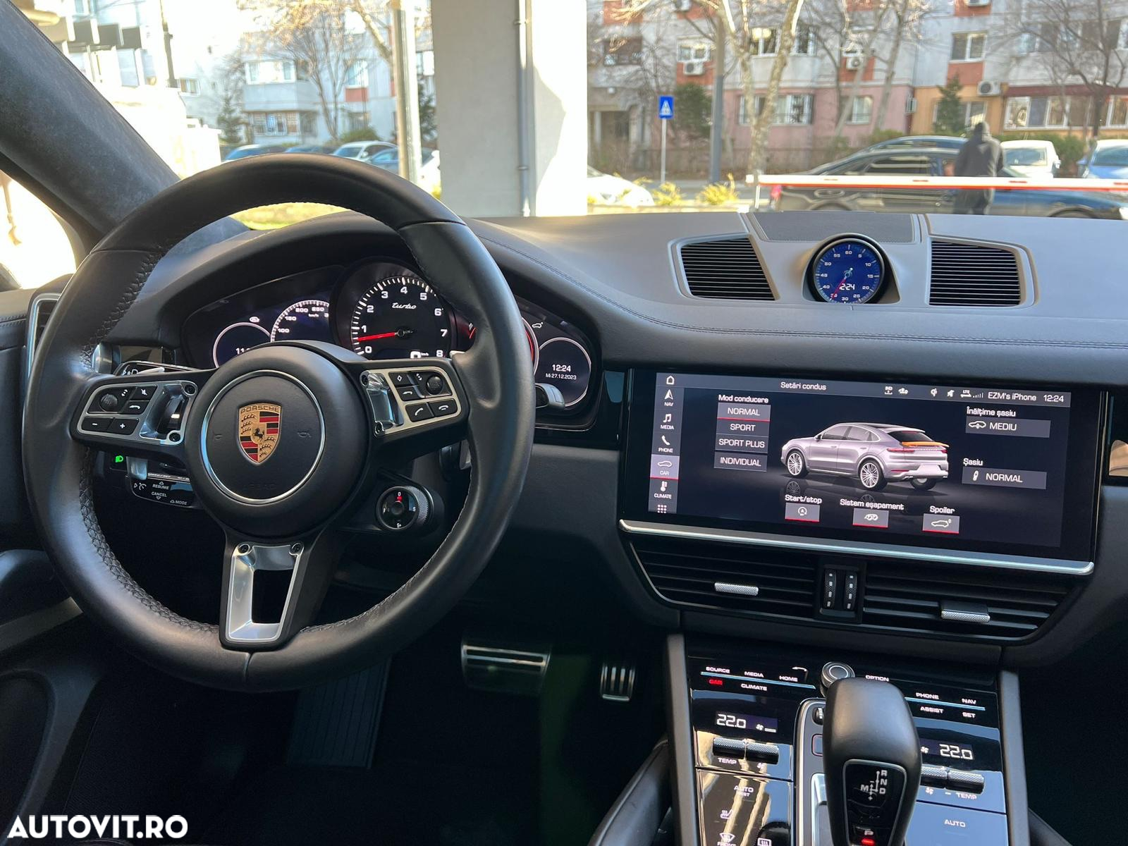 Porsche Cayenne Turbo - 10
