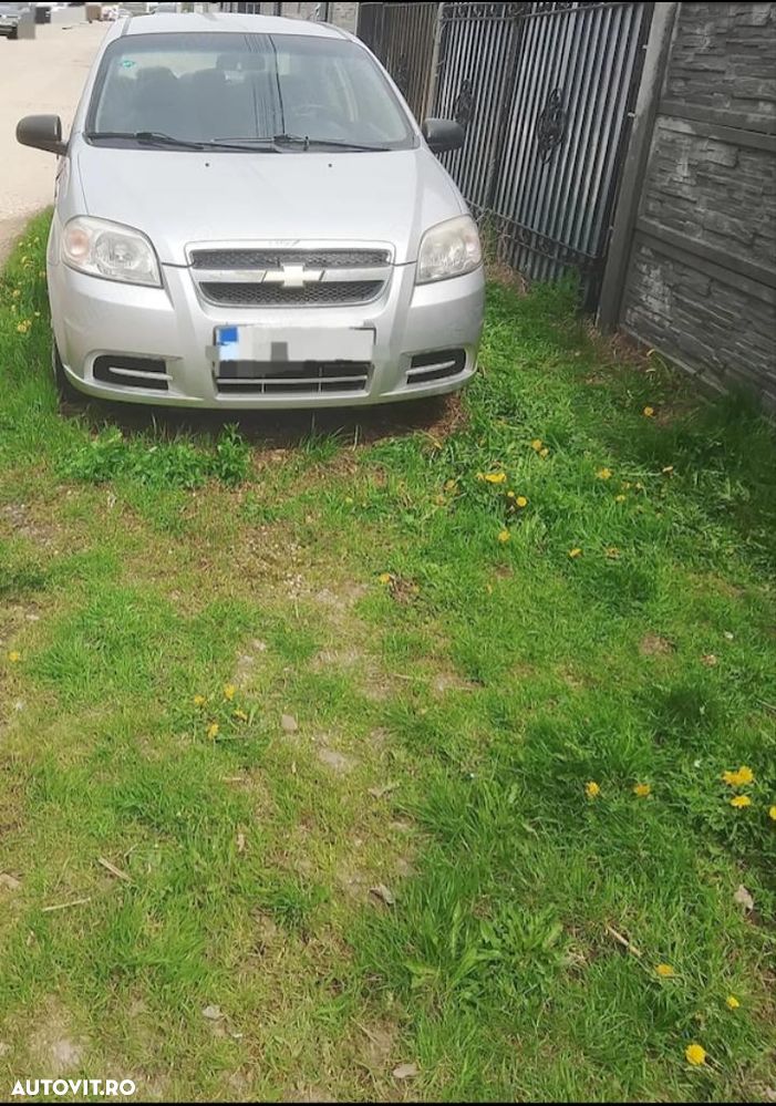 Chevrolet Aveo 1.2 LS - 4