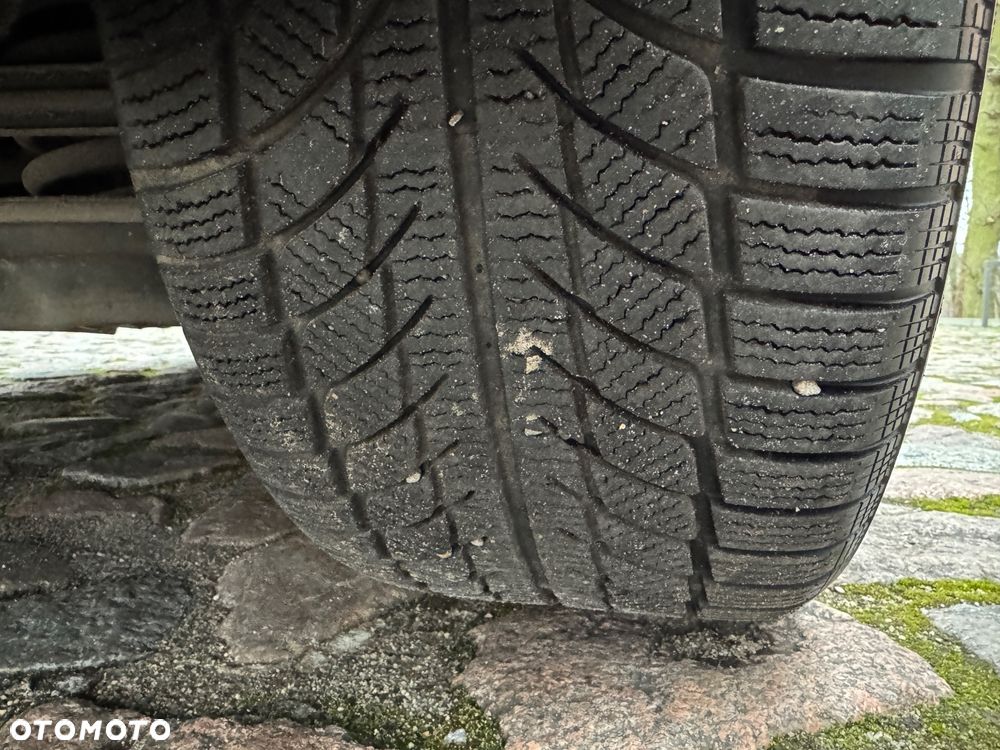 BMW Seria 3 320i Edition Sport - 37