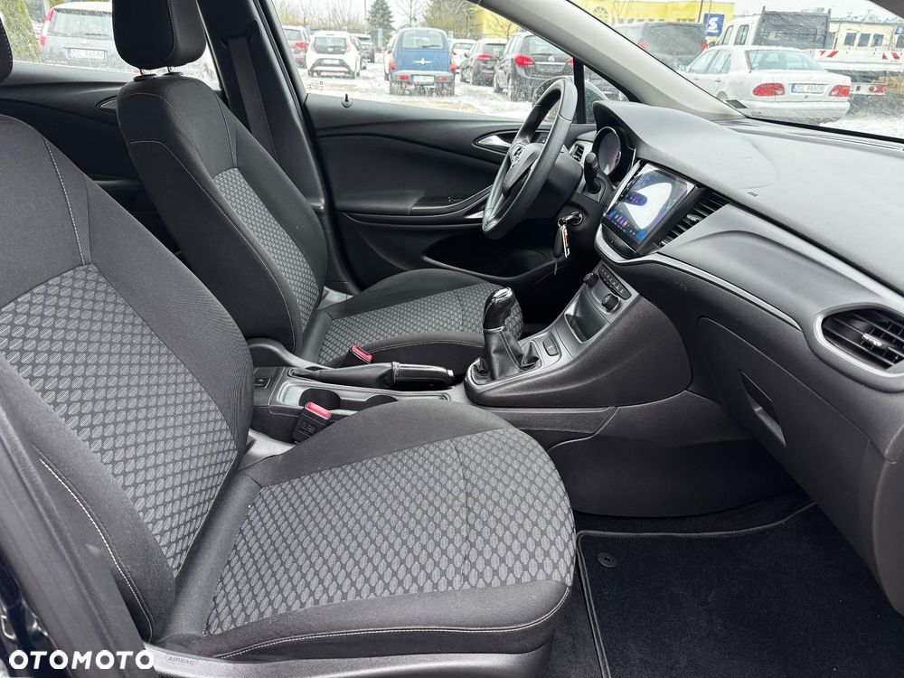 Opel Astra 1.6 CDTI Active - 37