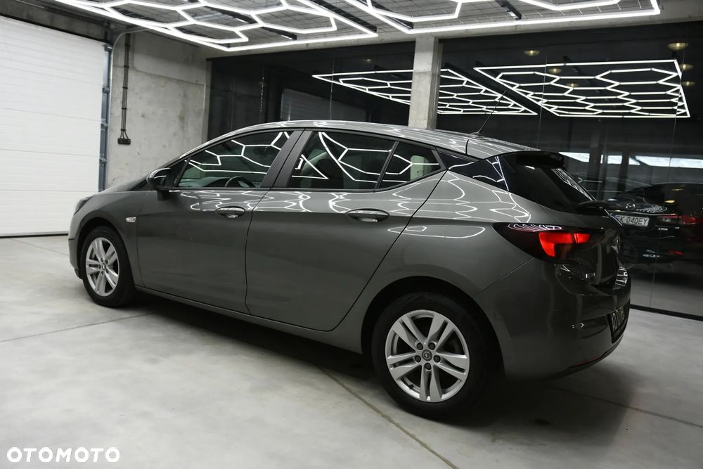 Opel Astra 1.2 Turbo Edition - 9