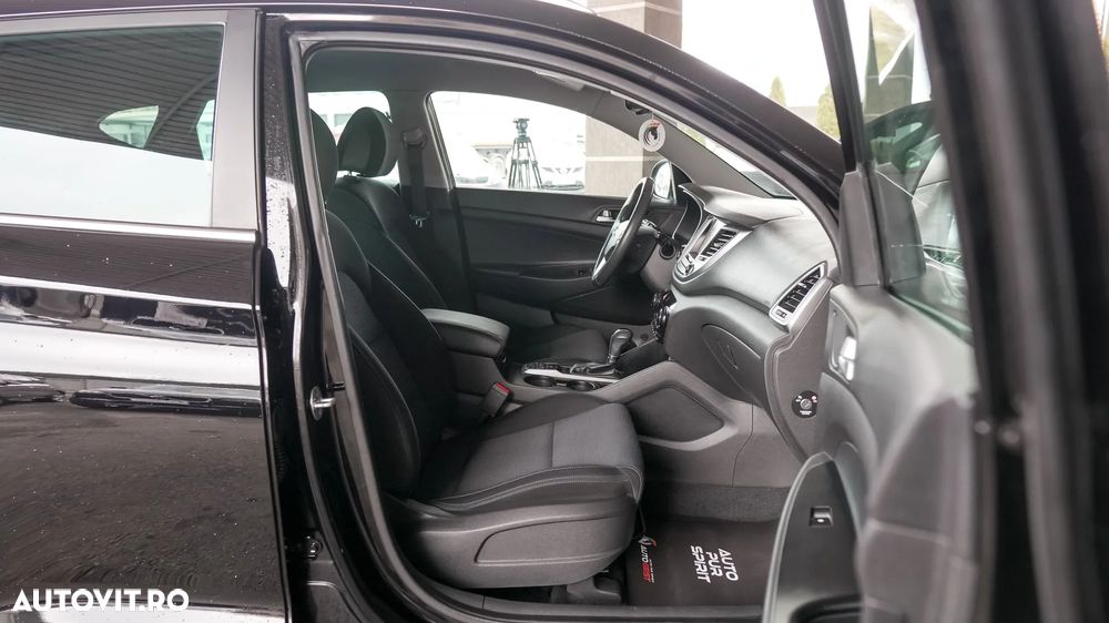 Hyundai Tucson blue 1.7 CRDi 2WD DCT Trend - 26