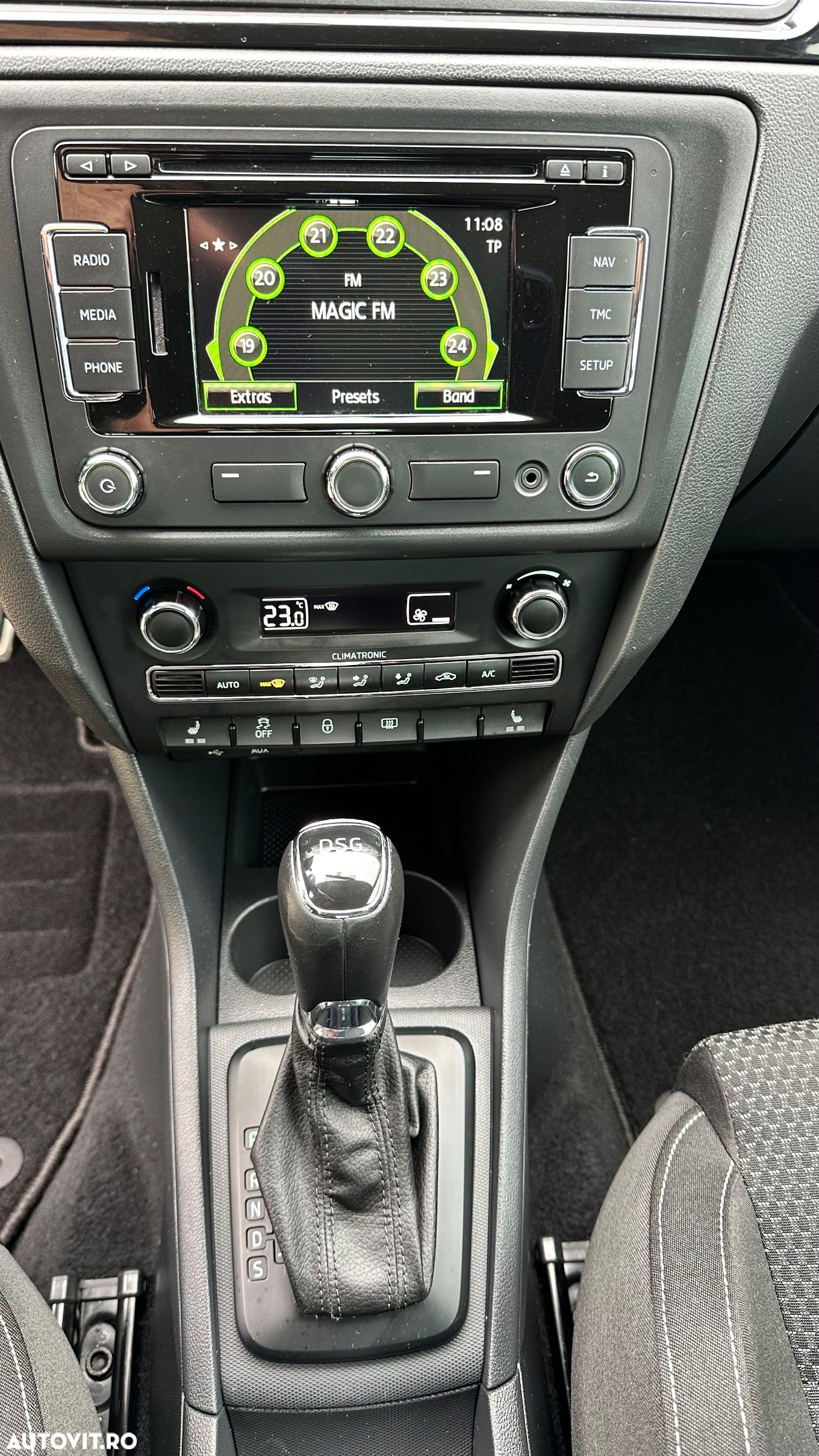 Skoda RAPID Spaceback 1.6 TDI DSG Elegance - 8