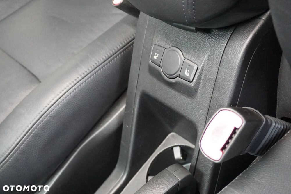 Chevrolet Captiva 2.4 2WD 5 Sitzer LS - 31