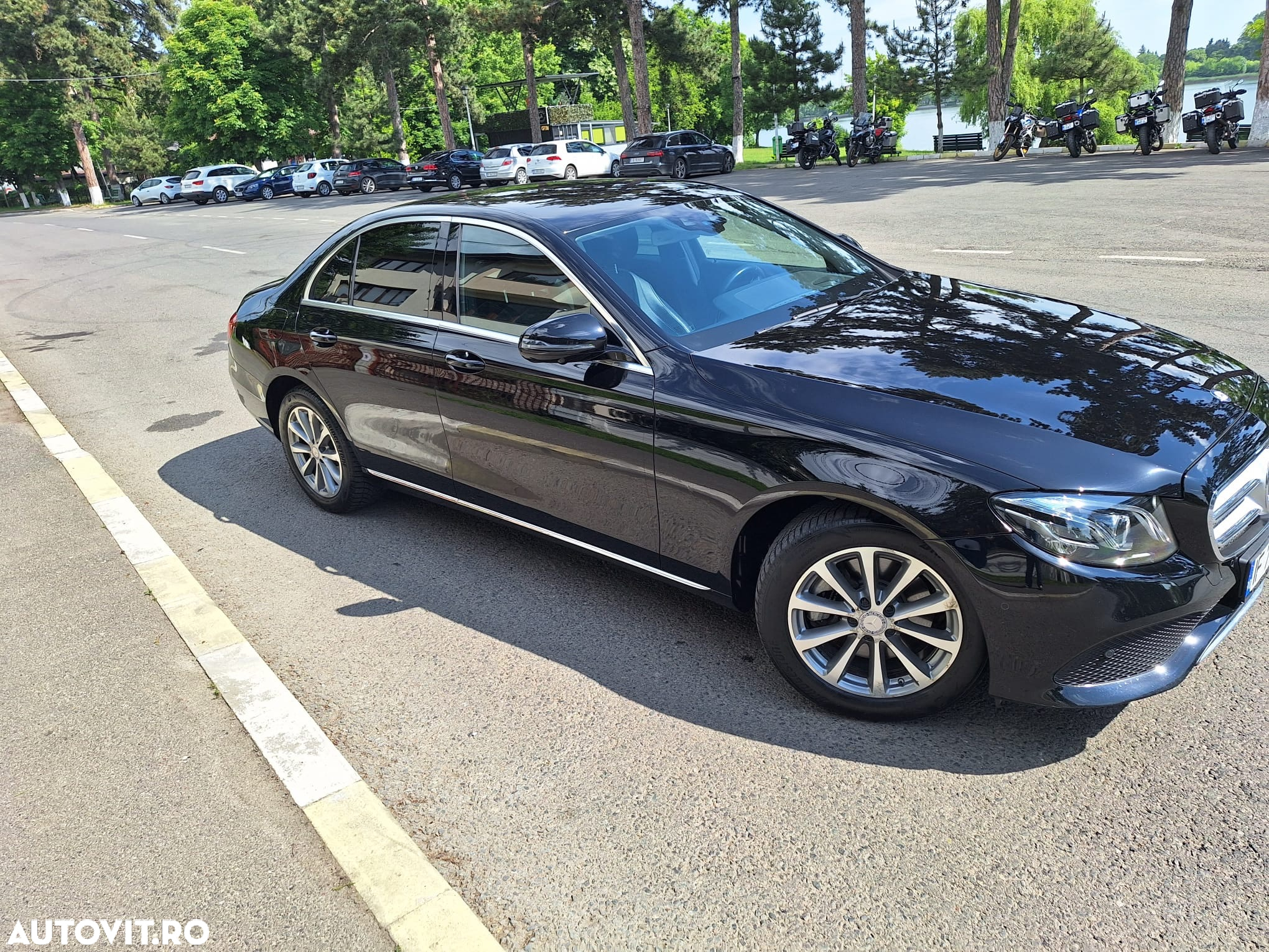 Mercedes-Benz E 220 d 4MATIC Aut. - 6