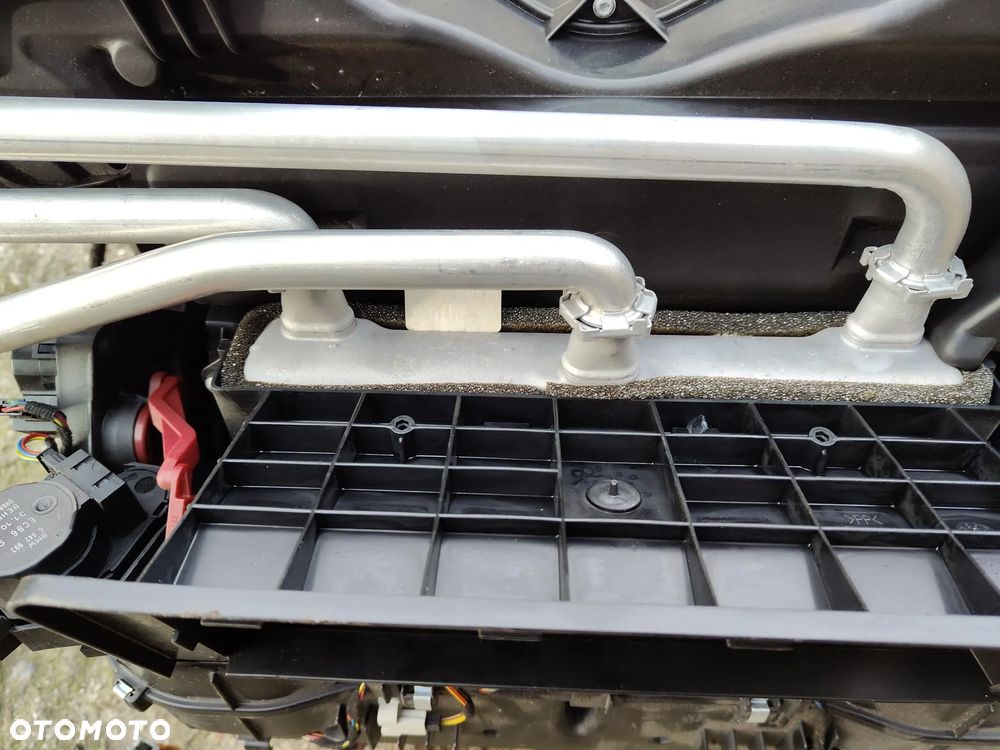 BMW 5 E60 e61 Nagrzewnica Europa CLIMATRONIC - 7
