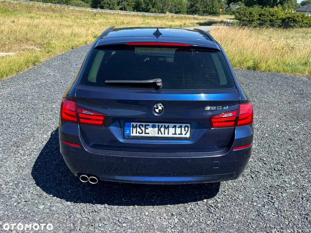 BMW Seria 5 520d - 4