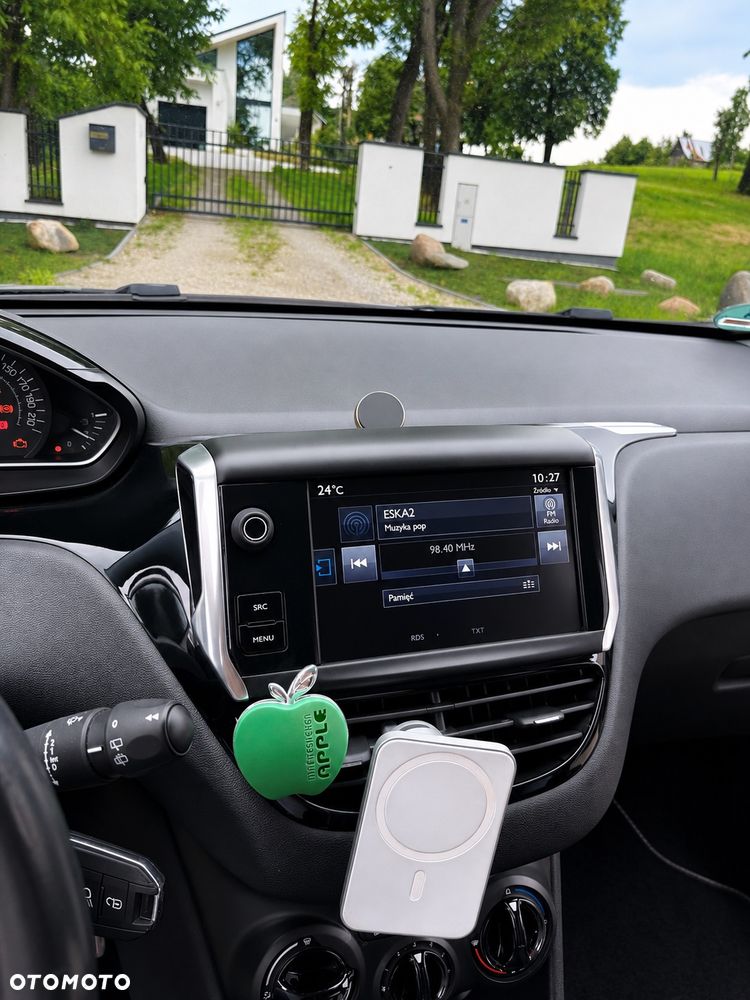Peugeot 208 1.2 PureTech Active - 17