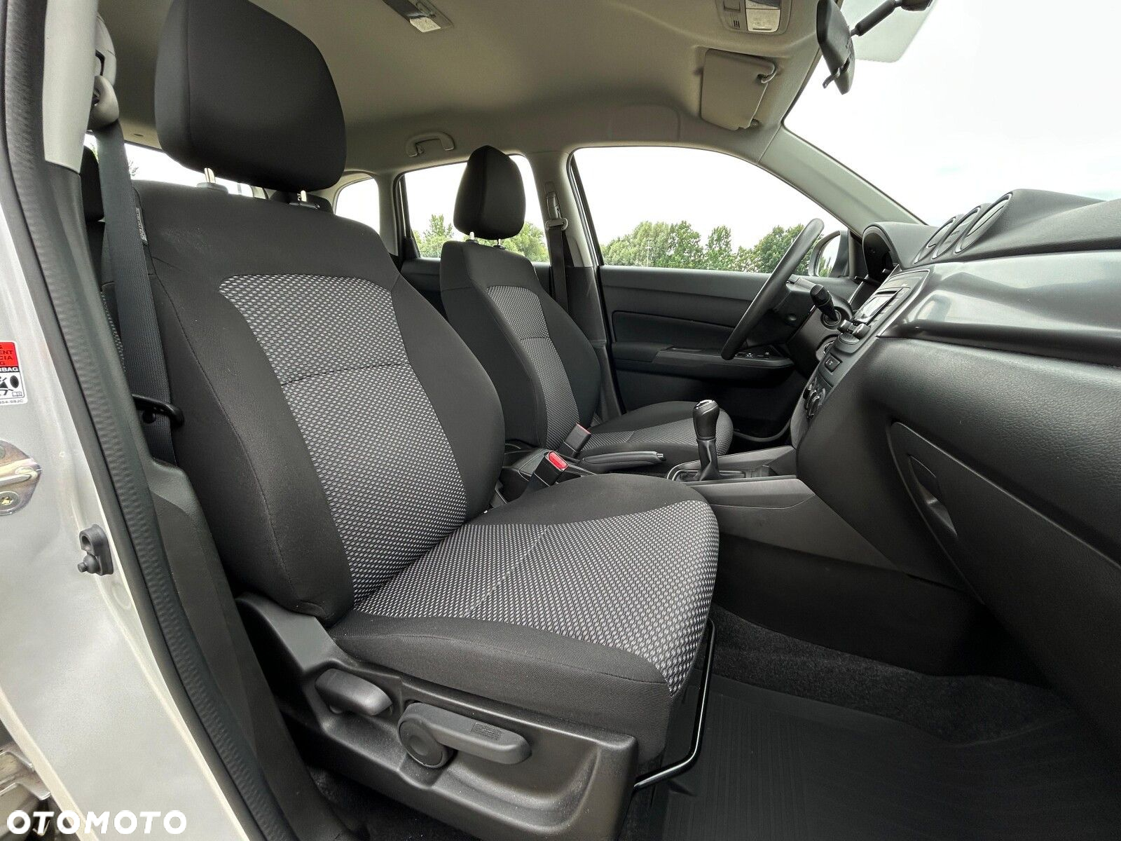 Suzuki Vitara 1.0 Boosterjet Comfort 2WD - 16