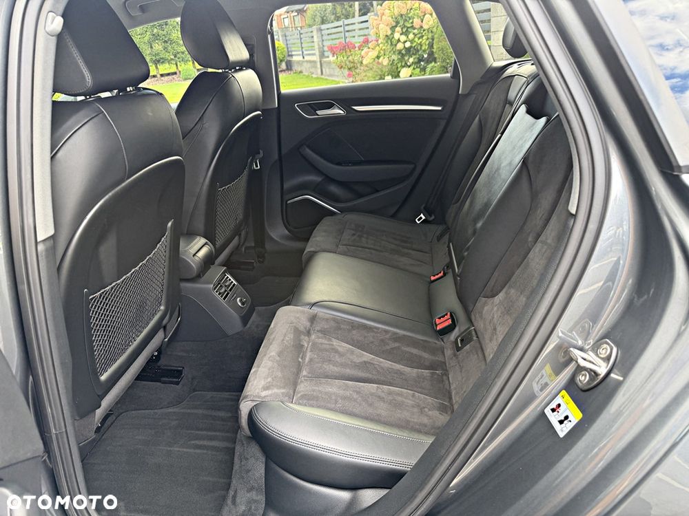 Audi A3 Sportback 2.0 TDI clean diesel Edycja specjalna S tronic - 19