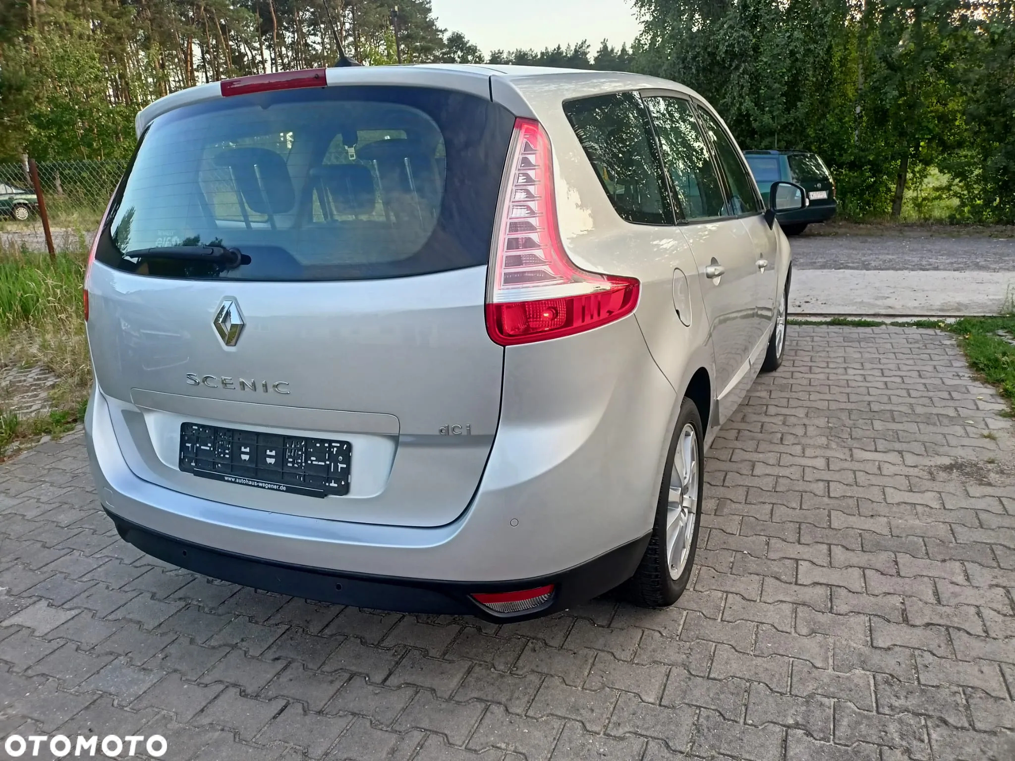Renault Grand Scenic dCi 150 FAP Luxe - 12