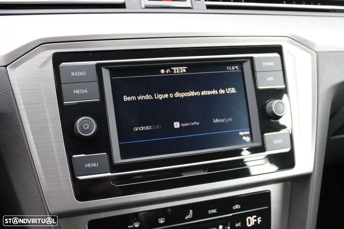 VW Passat 2.0 TDI Elegance - 15