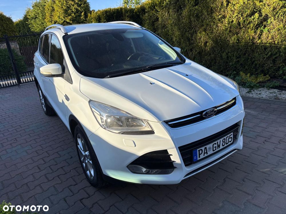 Ford Kuga 2.0 TDCi 4x4 Titanium - 22