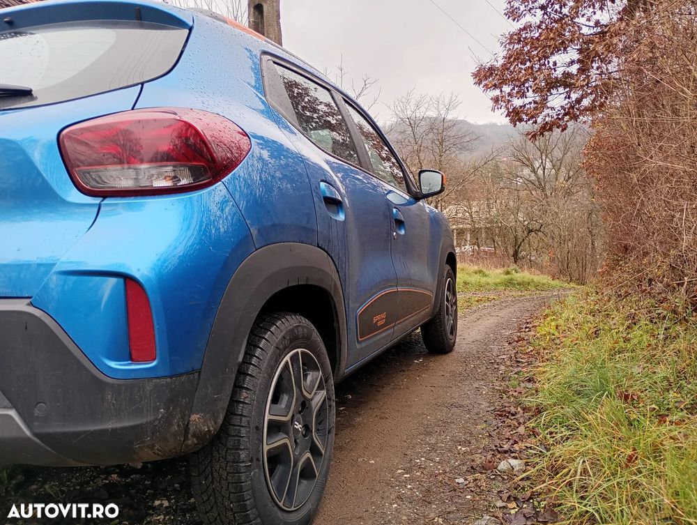 Dacia Spring Expression - 4