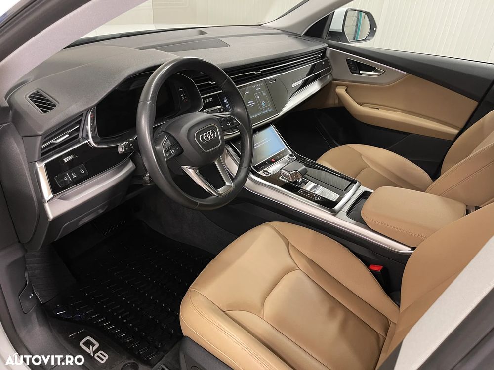 Audi Q8 - 6