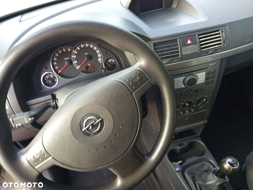 Opel Meriva - 9