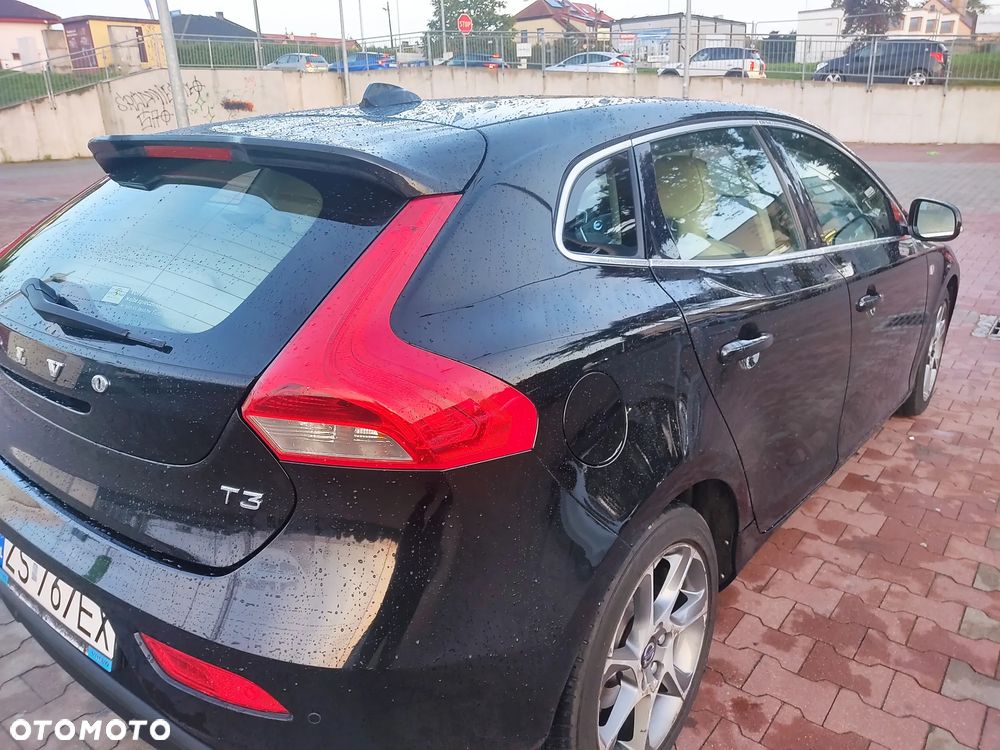 Volvo V40 T3 Drive-E Ocean Race - 5