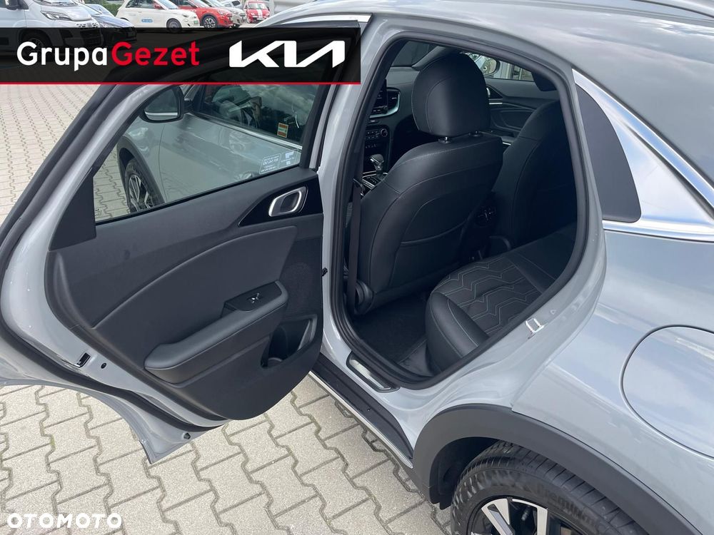 Kia XCeed - 15