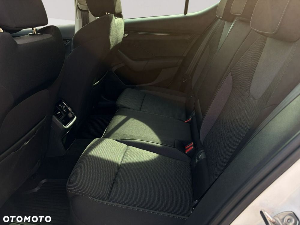 Skoda Octavia 2.0 TDI Ambition - 23