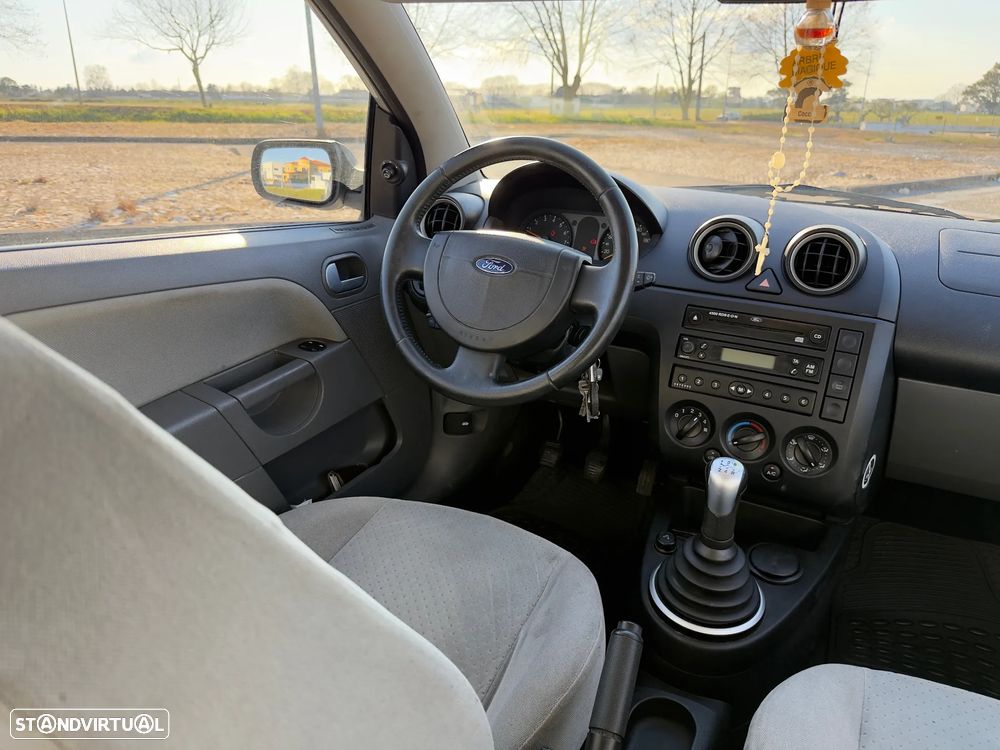 Ford Fiesta 1.25 Trend - 6