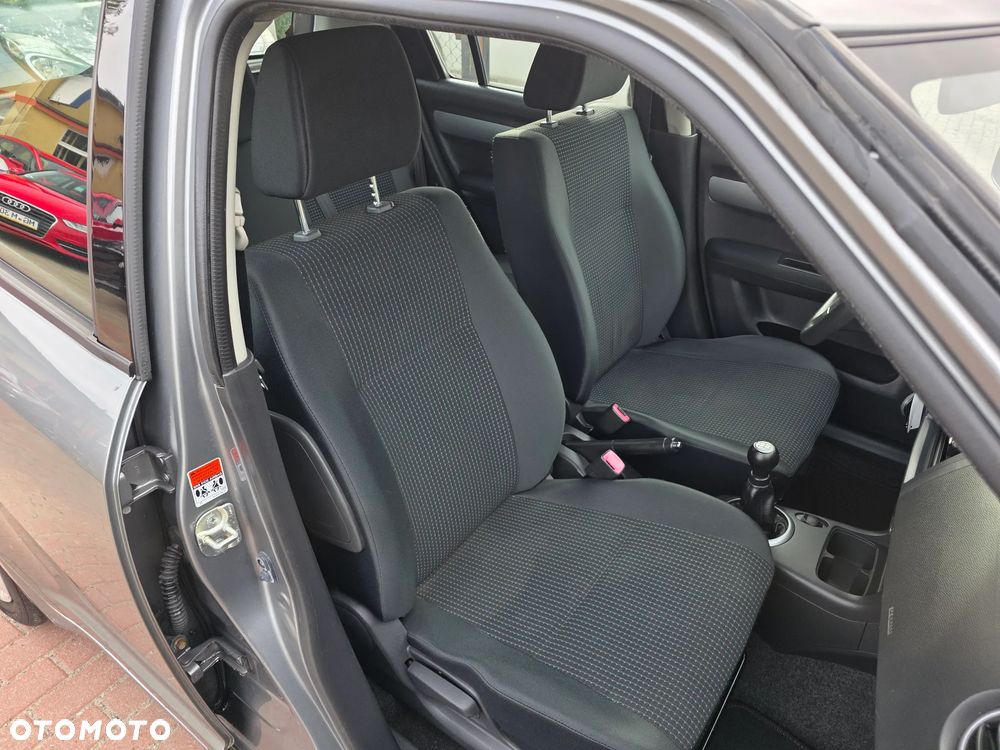 Suzuki Swift - 13