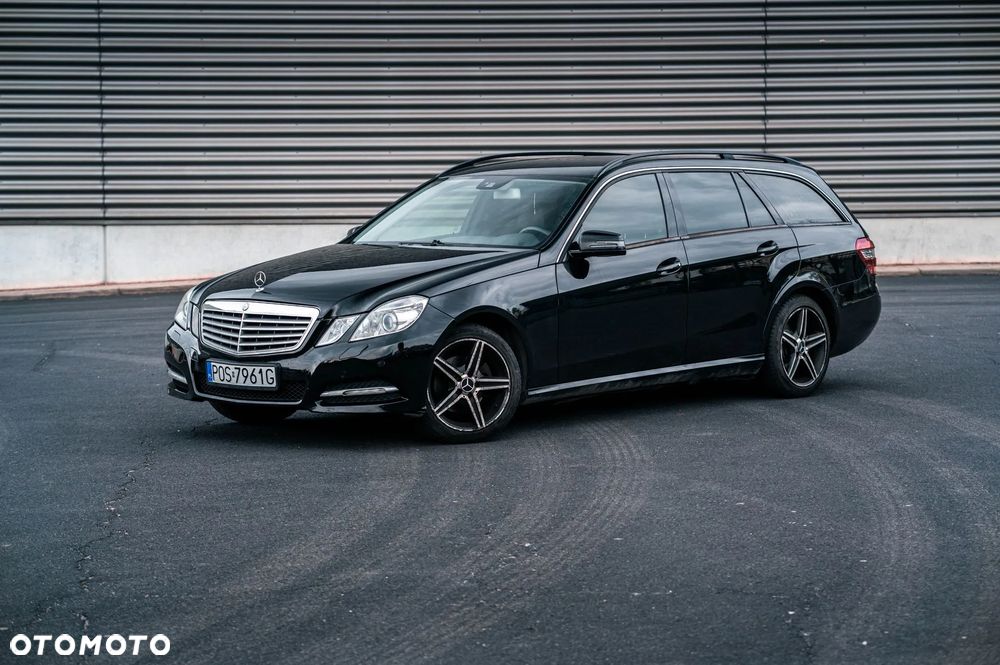 Mercedes-Benz Klasa E 200 CDI DPF BlueEFFICIENCY 7G-TRONIC Elegance - 1