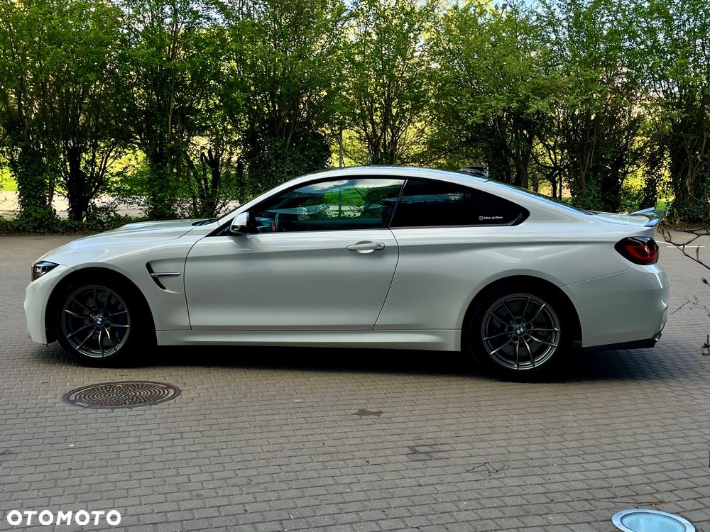BMW M4 DKG - 8